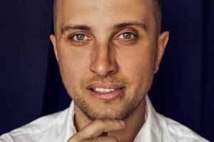 Бжезинский снял видео на досуге