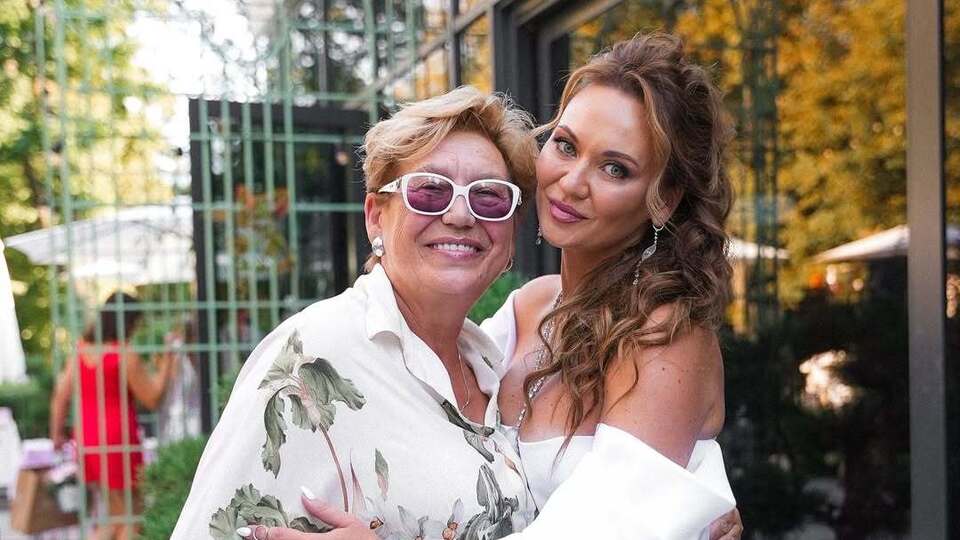 Саліванчук відпочиває з мамою