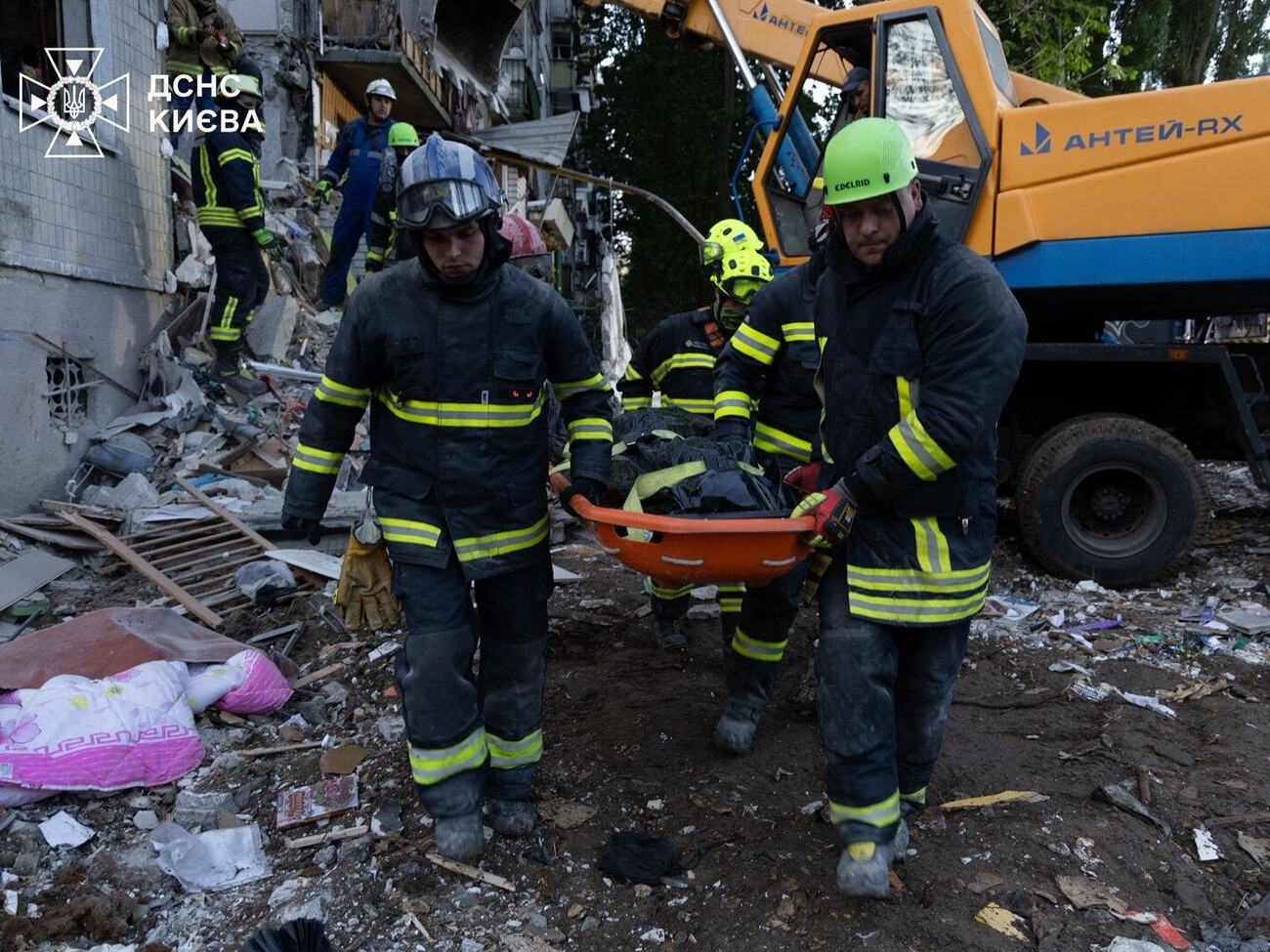 Рятувальники виявили ще одну загиблу дитину