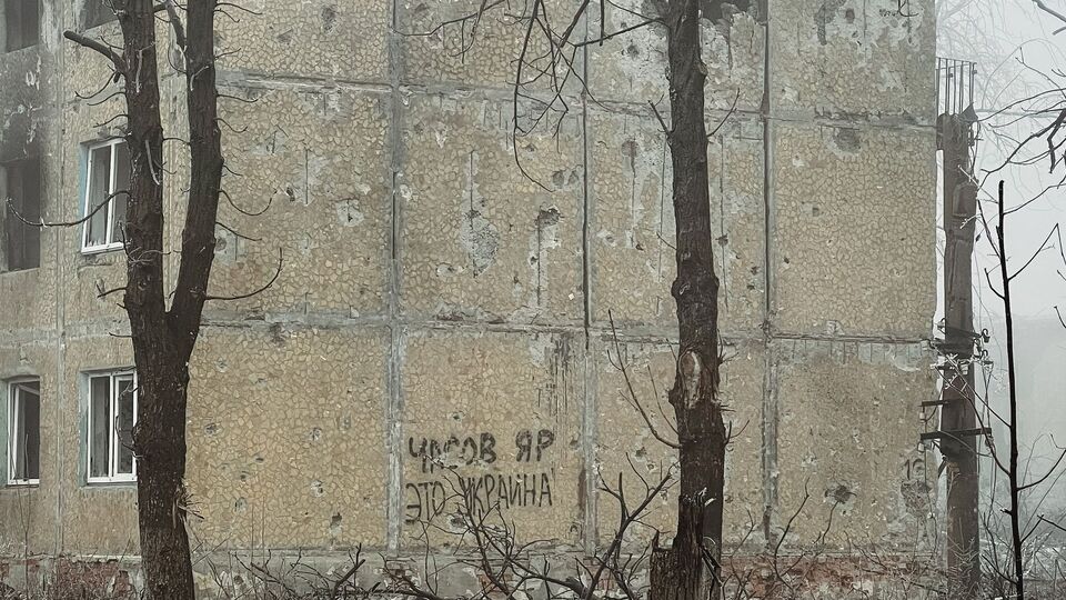По информации СНБО, бои за город продолжаются