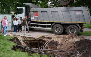 Терехов: Будут работать специалисты и определять, что стало основной причиной оползня