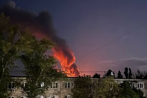 В российском Саратове дроны атаковали нефтеперерабатывающий завод