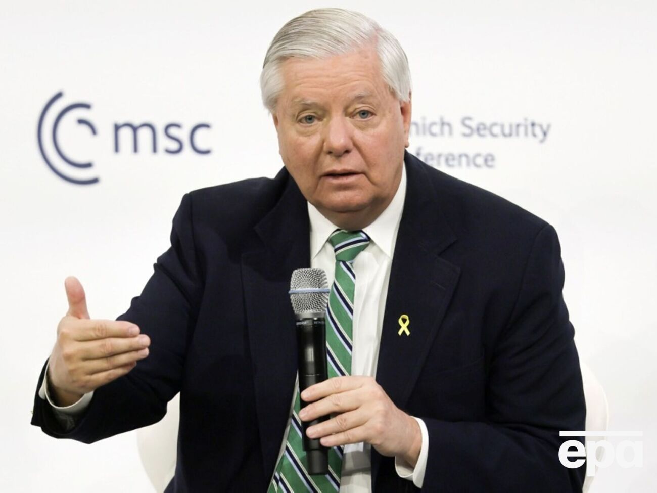 По словам Грэма, именно украинская армия, которую он назвал самой мощной в Европе, может сдержать российскую агрессию