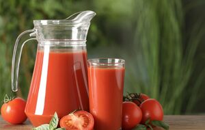 Варить томатный сок нужно 15–20 минут