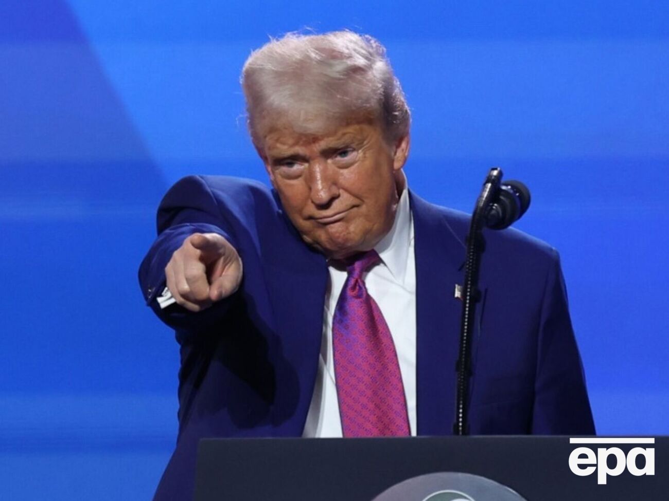 Трамп заявив, що надасть безхатькам житло, але далеко від столиці