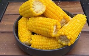 Кукурудзу потрібно варити 40 хвилин