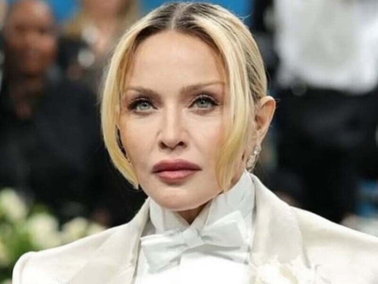 Мадонна призвала папу римского поехать в сектор Газа