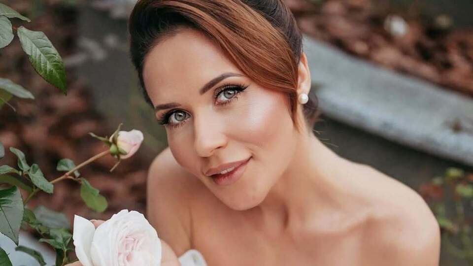 Денисенко: Когда-то у меня был один настойчивый поклонник, который приглашал постоянно на свидание