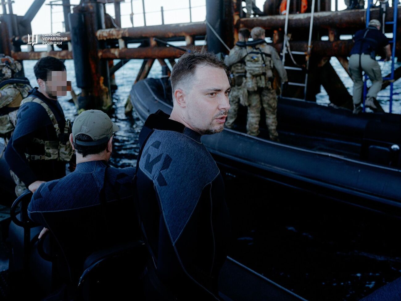 Буданов посетил украинские позиции в Черном море