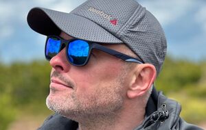 Поляки спалили прапор України, побилися з господарями – і ніхто не вимагав їх видворити