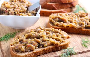 Для блюда понадобится 1 кг баклажанов