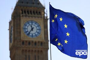 Британские чиновники предупреждают лидеров ЕС, что публичные требования могут "вывести Трампа из себя", говорится в статье