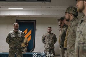 "Тройка" большие молодцы. И лично Андрей Билецкий. Это так, не красное словцо в его сторону", – сказал Малюк