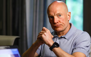 УП тепер прямо належить Фіалі