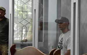 Косов вину не признает