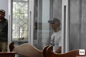 Косов вину не признает