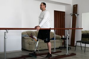 Протезування як шанс на нове життя. "Фундація Течія" рятує українських військових з ампутаціями