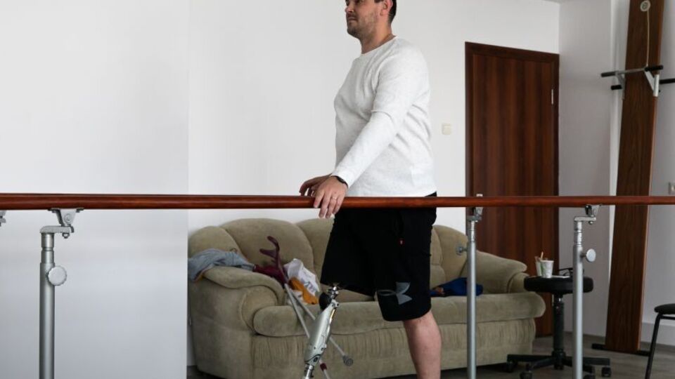 Протезирование как шанс на новую жизнь. "Фундація Течія" спасает украинских военных с ампутациями