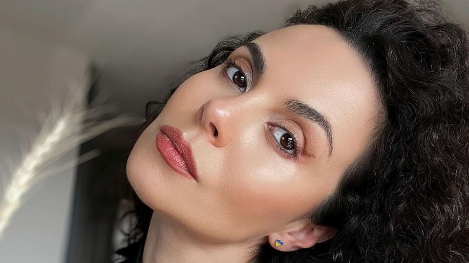 NK самостоятельно сделала процедуру красоты