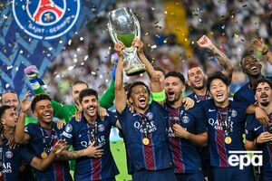 Капитан ПСЖ Маркиньос отдал свою медаль