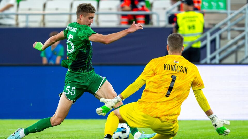 Первый матч "Полесье" выиграло разгромно