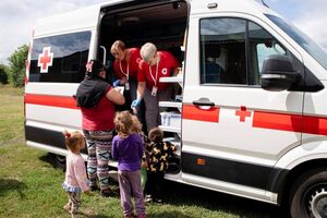 Фейкова організація обіцяє одяг, взуття, їжу, засоби гігієни