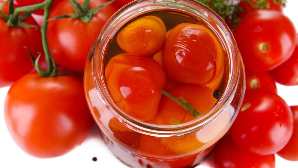 Томаты должны быть достаточно зрелыми