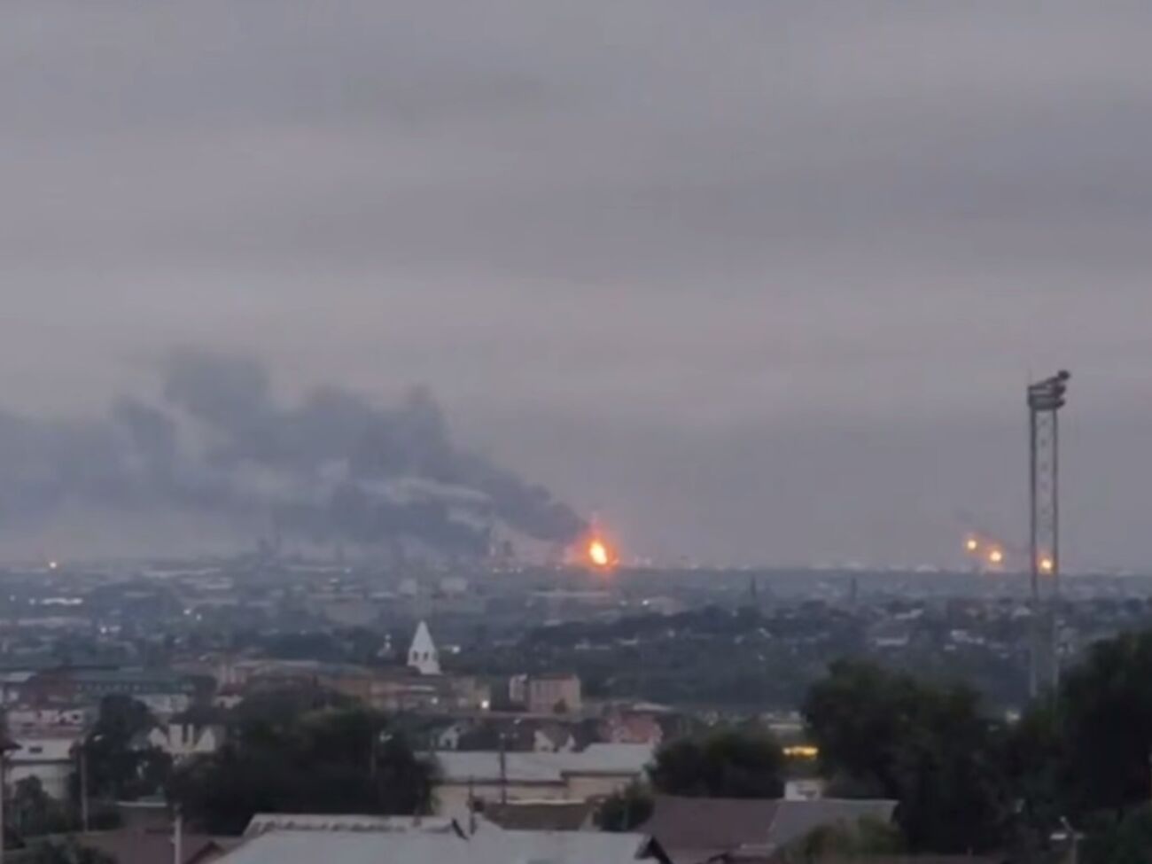 Пабліки показали відео з місць прильотів дронів