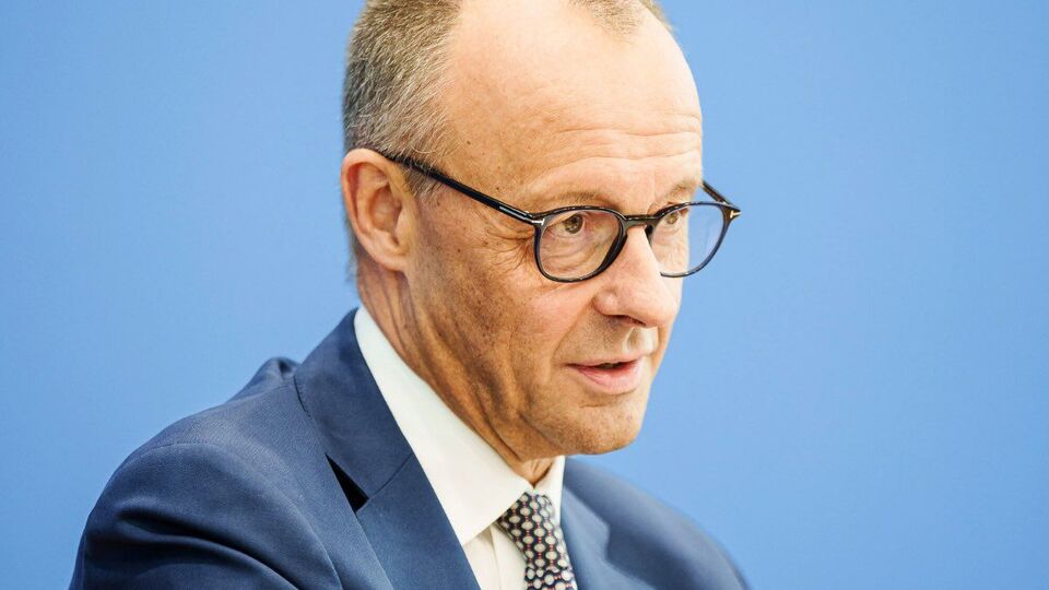 Мерц считает, что необходим саммит с участием Зеленского