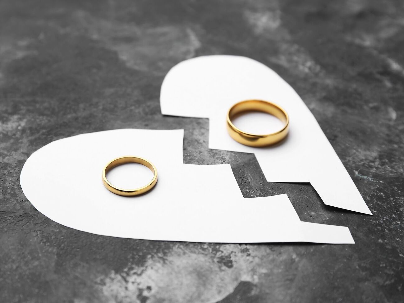 Федоров каже, що тим, хто хоче розлучитися, варто подумати