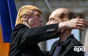 Историческая встреча Трампа и Путина проходит в разгар туристического сезона на Аляске, что делает поиск жилья и транспорта особенно сложным, добавляет издание