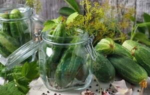 Консервацию нужно хранить в погребе