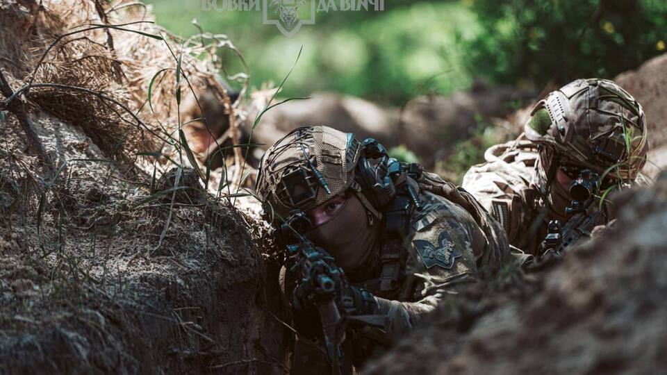Командир "Вовків Да Вінчі" також вказав, що силам оборони набагато вигідніше воювати до Покровська й не дати росіянам обрізати місто