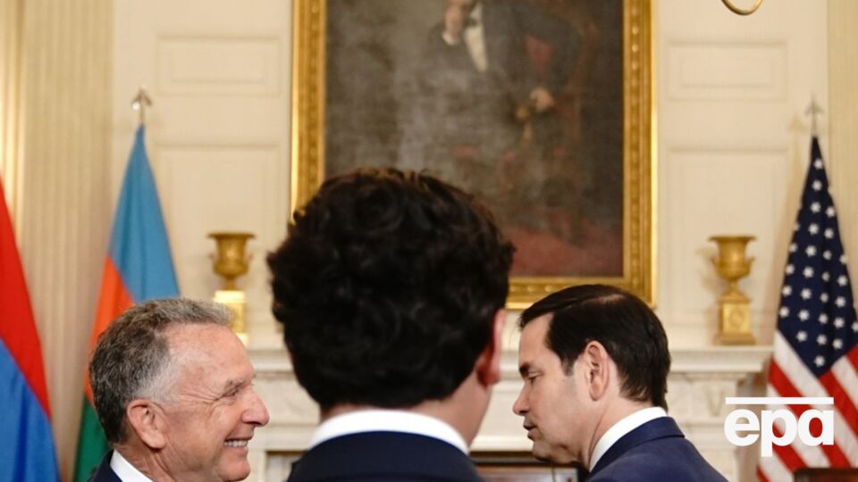 Встреча Трампа с Путиным состоится в формате "три на три"