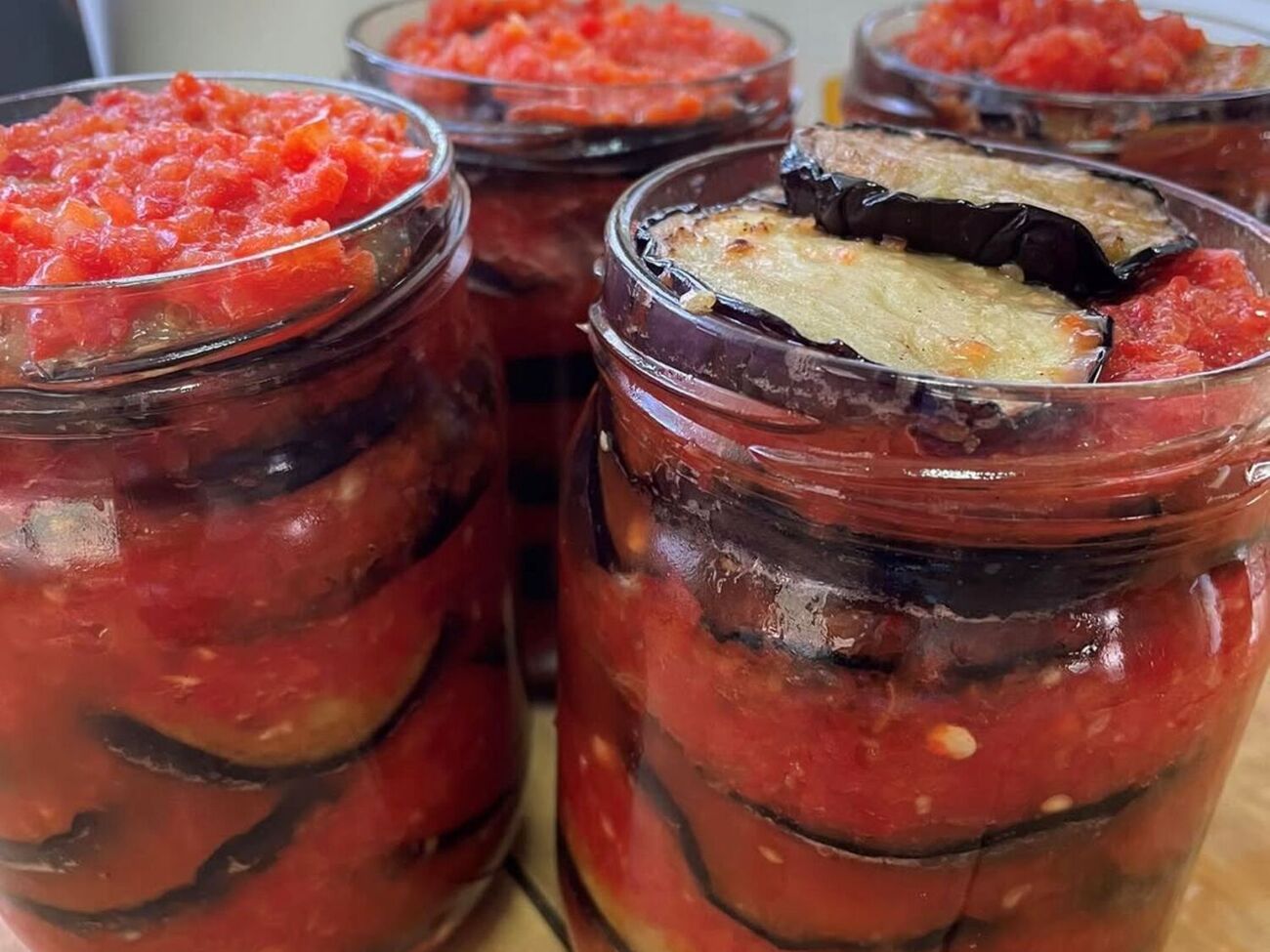 Храните консервацию в прохладном темном месте