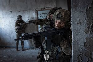 Рота разведки 93-й ОМБр "Холодный Яр" зачистила окупантов в Веселом и Грузском