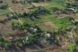 Військові показали, що насправді відбувається в "захопленому" селі