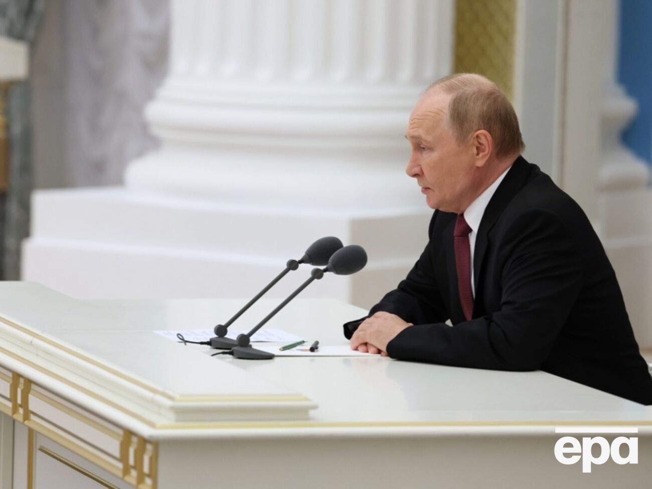 Путин до сих пор обижен из-за распада СССР