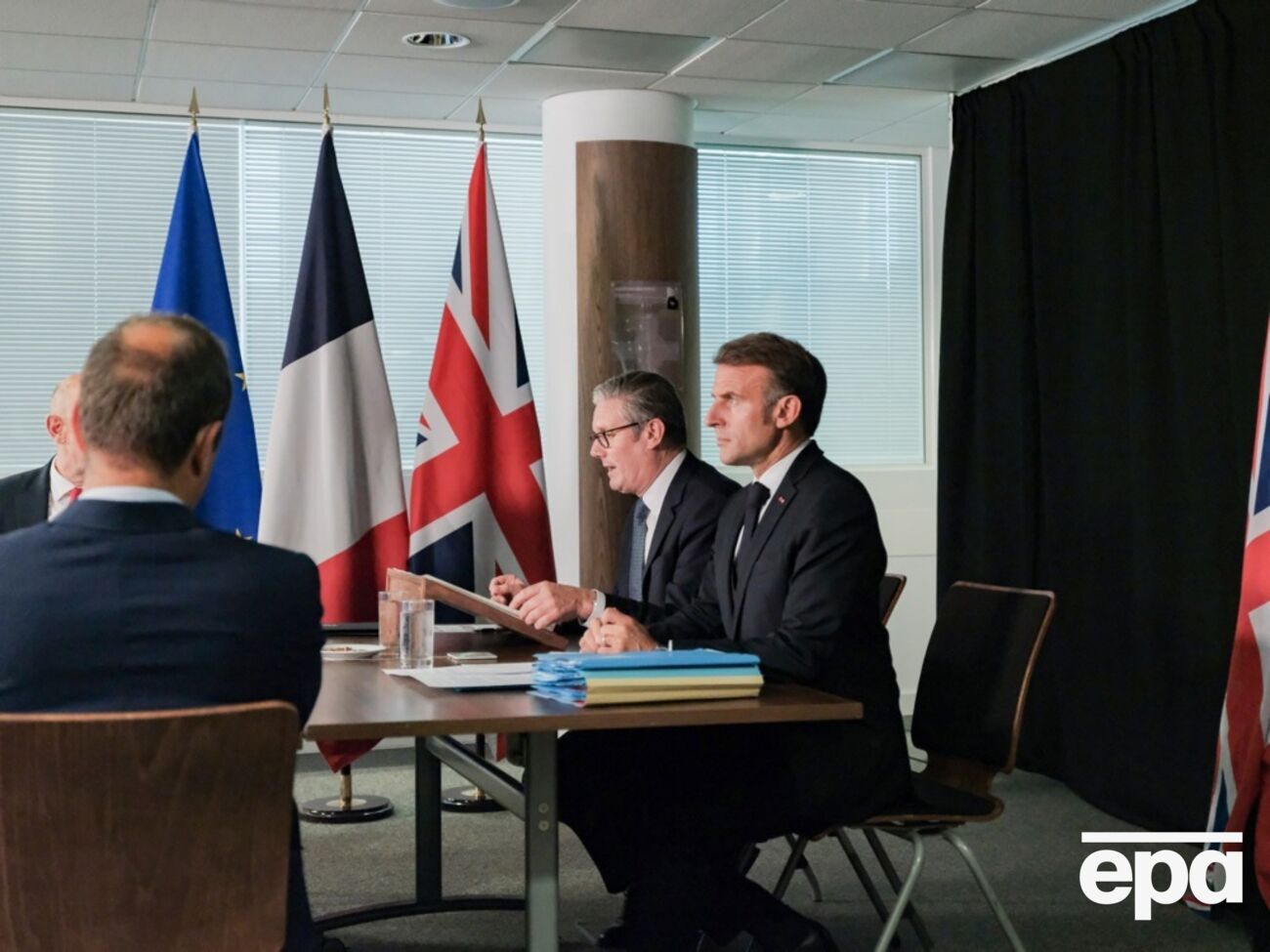 Один європейський високопосадовець описав "паніку серед союзників у Європі"