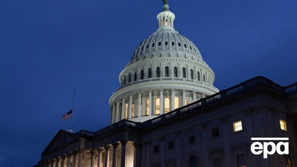 Ранее Трамп заявлял, что США могут быть вовлечены в гарантии безопасности Украины