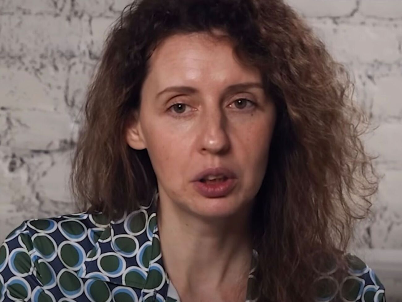 Зранку читаю про мертву дівчинку, а Білий дім цікавиться костюмом Зеленського. У звірів більше людського