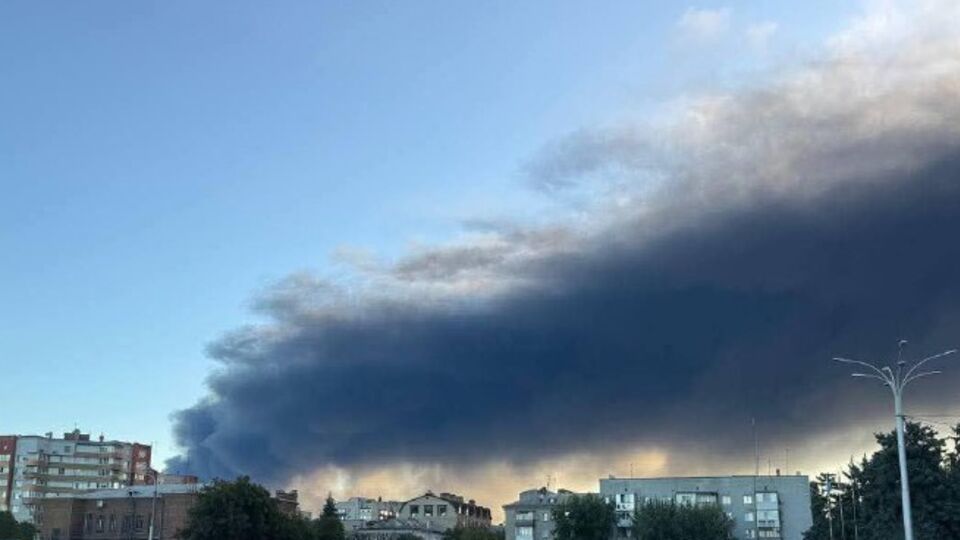 У місті пошкоджено енергетичну і транспортну інфраструктуру