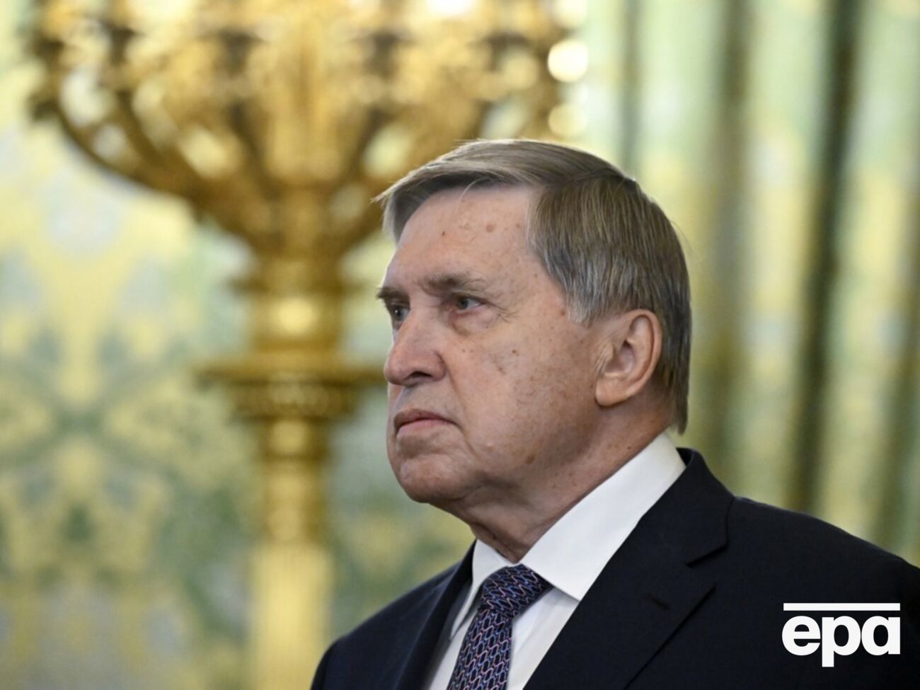 По словам Ушакова, разговор состоялся по инициативе Трампа и "имел откровенный и весьма конструктивный характер"