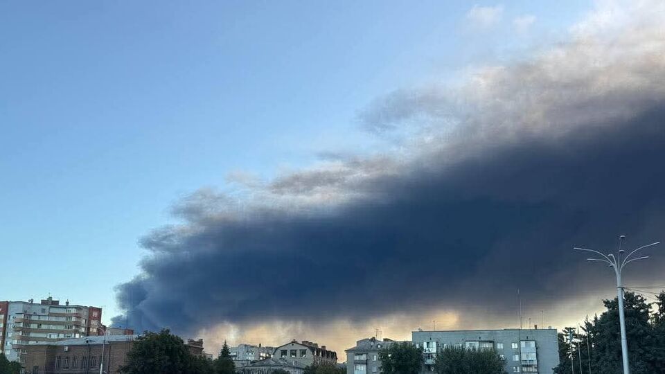 Минэнерго: Одновременно несколько десятков дронов атаковали один из производственных объектов газотранспортной системы Украины