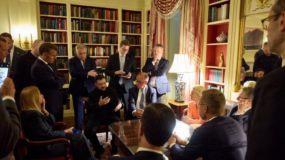 Гарантии безопасности Украины стали главной темой обсуждений в Белом доме накануне, пишут СМИ