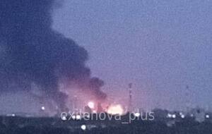 Пожар в районе Рязанского НПЗ в ночь на 2 августа после атаки беспилотников