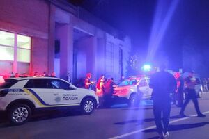 Полицейские просили людей разойтись