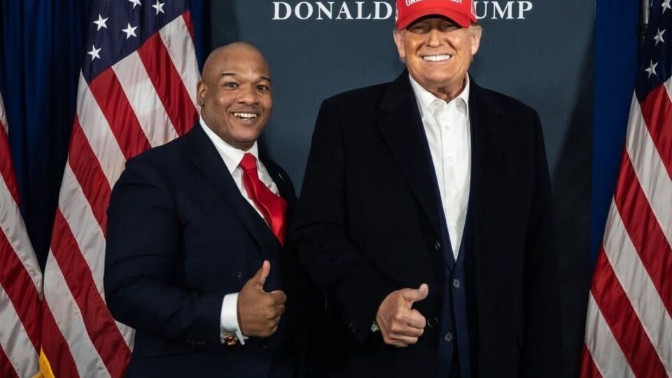 Пастор Бернс призвал украинцев держаться и анонсировал помощь