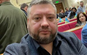 На время расследования членство народного депутата Алексея Кузнецова во фракции "Слуга народа" приостановлено