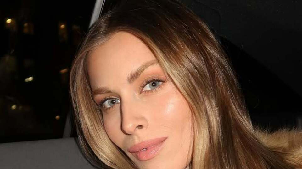 2019 року Євдокименко почала навчатися у нью-йоркському коледжі дизайну та мистецтв